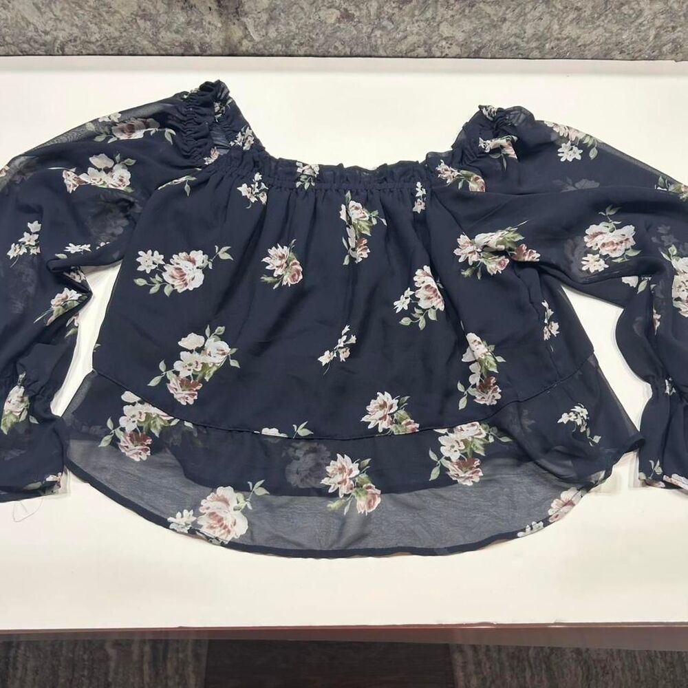 Guess Women's Floral Crop-top